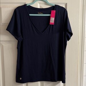 NWT Lilly Pulitzer True Navy Haylee V-Neck Short Sleeve Tee